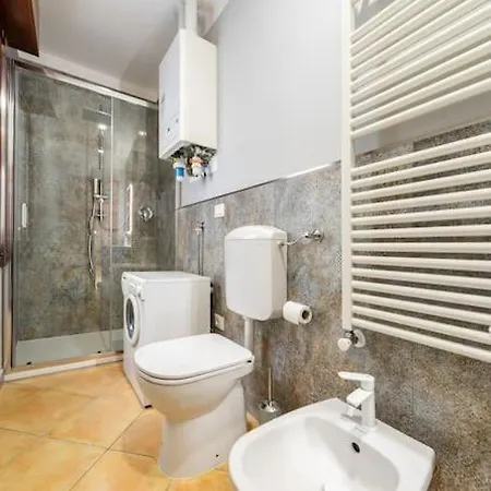 Bilocale Design In Centro Storico