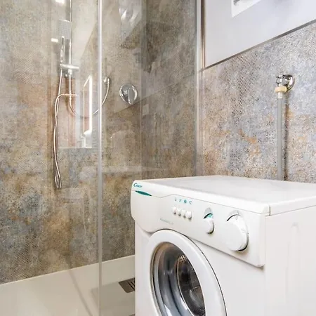Bilocale Design In Centro Storico Apartamento
